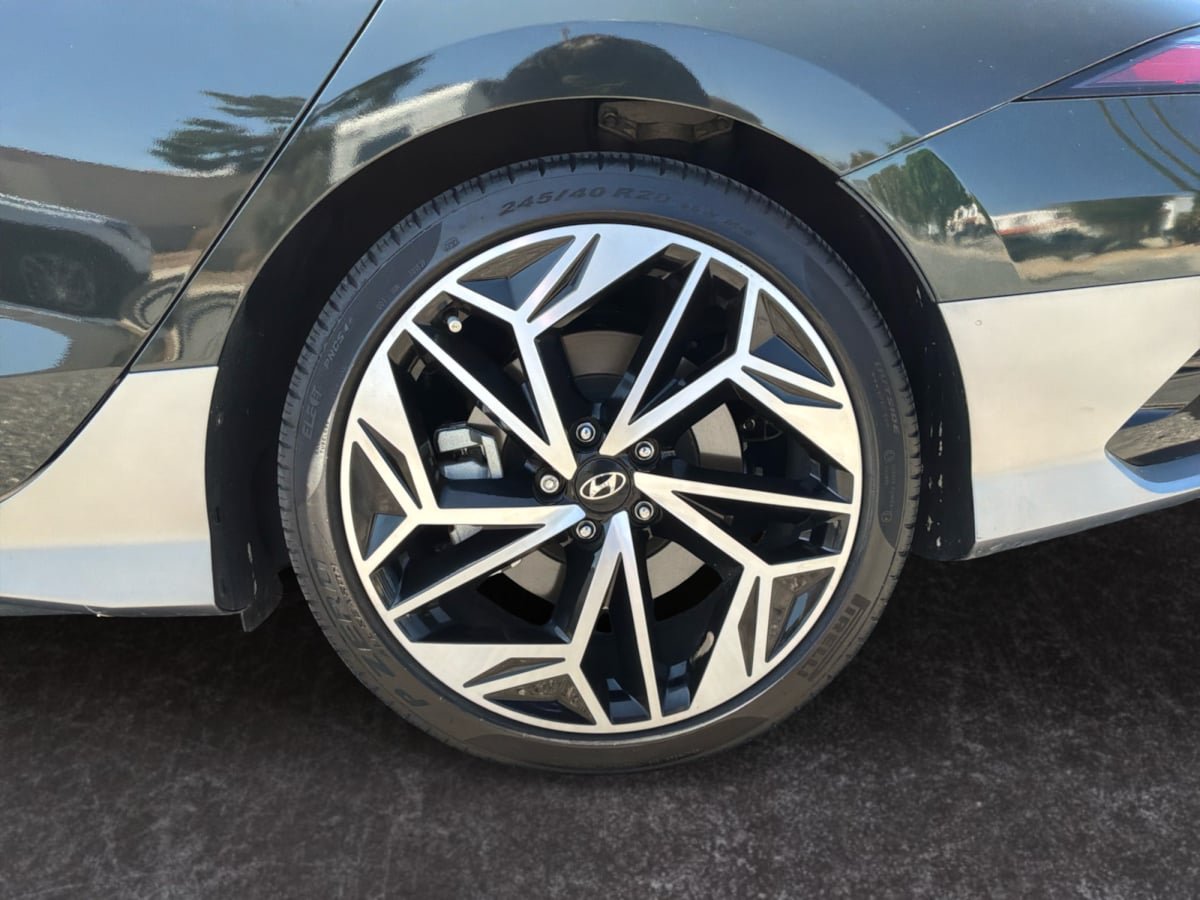 Used 2023 Hyundai Ioniq 6 SEL RWD image 9