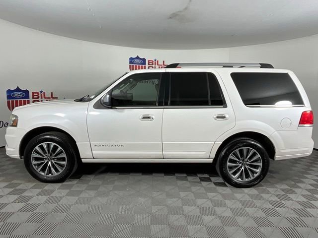 Used 2015 Lincoln Navigator 2WD image 6