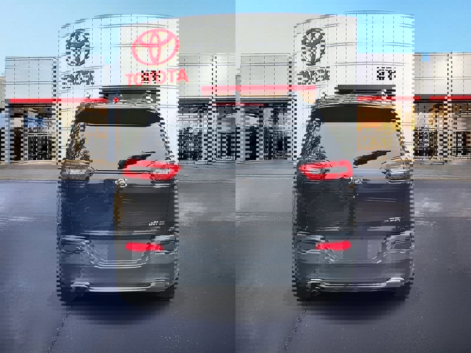 Used 2014 Jeep Cherokee Limited image 6