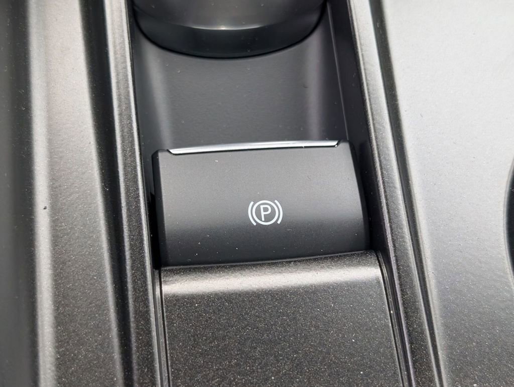 New 2026 Ford Explorer ST-Line image 36