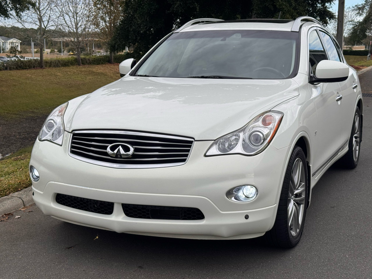 Used 2015 INFINITI QX50 AWD image 3