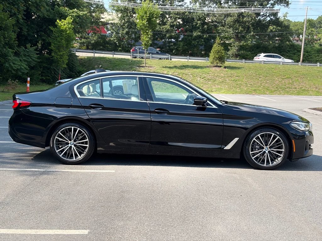 Certified 2023 BMW 540i xDrive w/ Executive Package AWD/4WD image 7