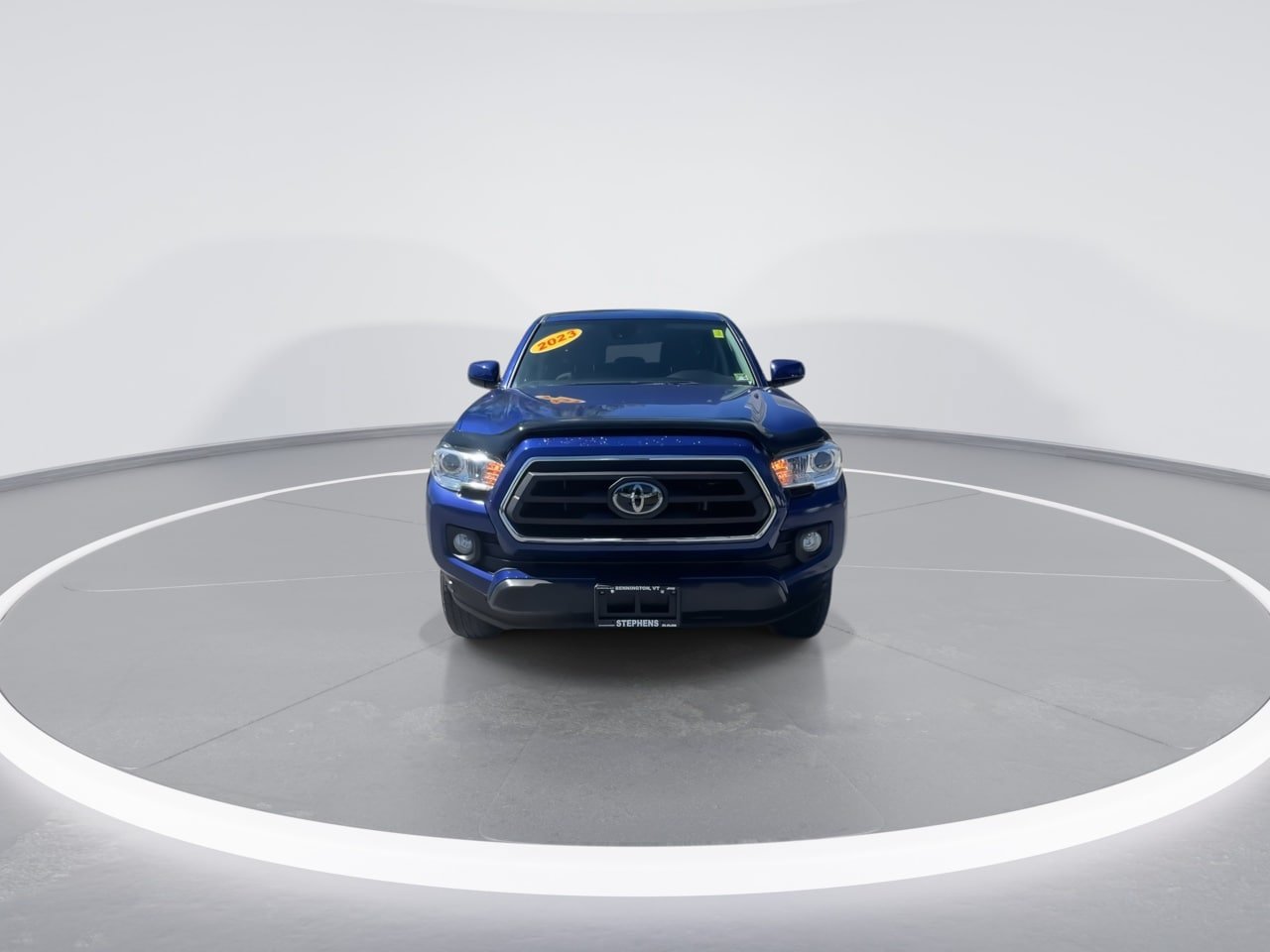 Used 2023 Toyota Tacoma SR5 AWD/4WD image 4