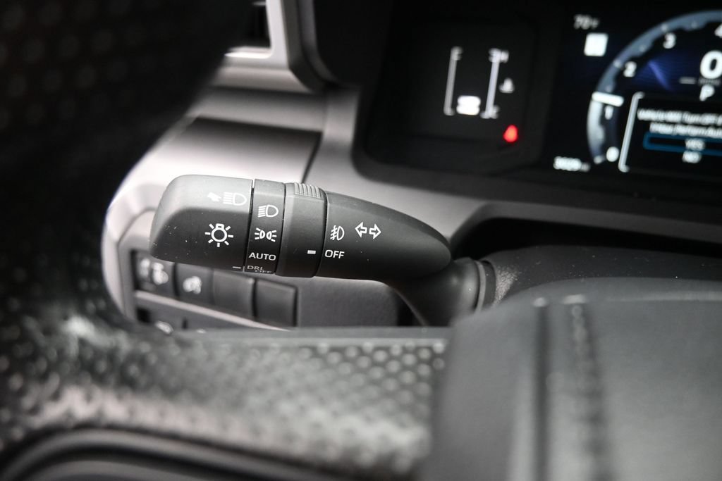 Used 2026 Toyota Tacoma SR5 AWD/4WD image 13