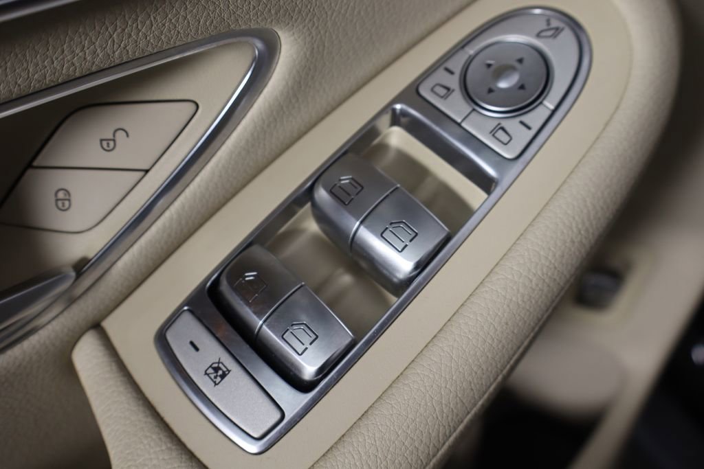 Used 2016 Mercedes-Benz GLC 300 image 22