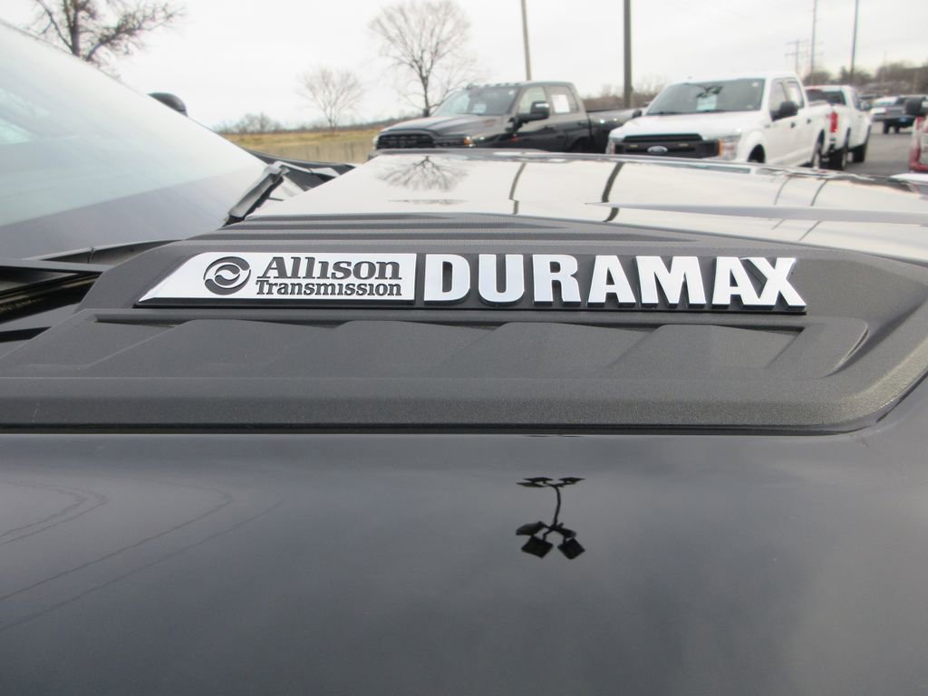 New 2026 Chevrolet Silverado 3500 LT image 11