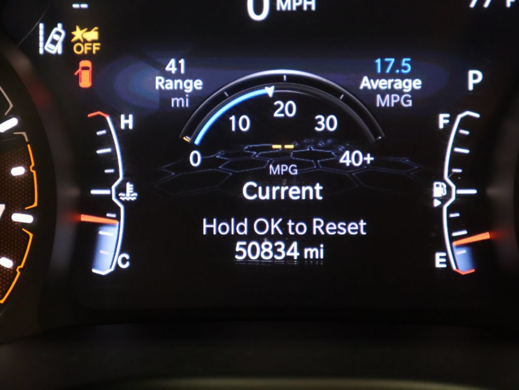 Used 2024 Jeep Compass Latitude AWD/4WD image 36