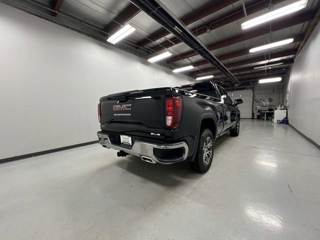 New 2026 GMC Sierra 1500 SLE image 8