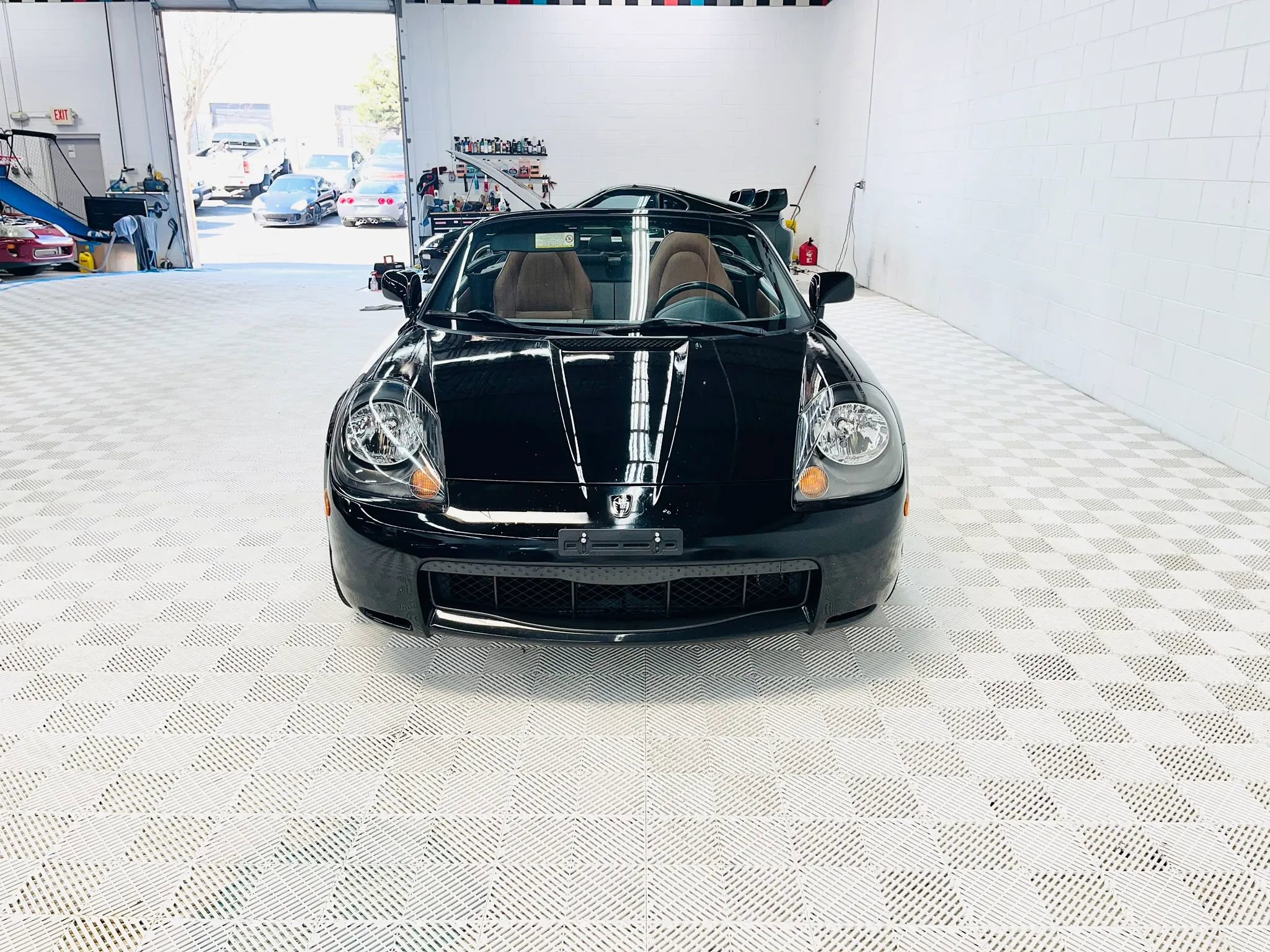 Used 2002 Toyota MR2 RWD image 37