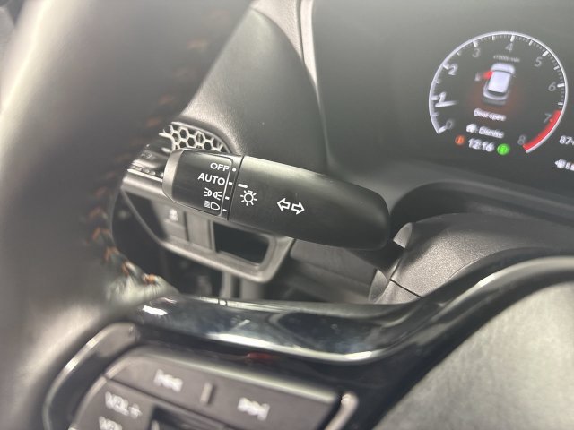 Used 2024 Honda HR-V Sport image 15