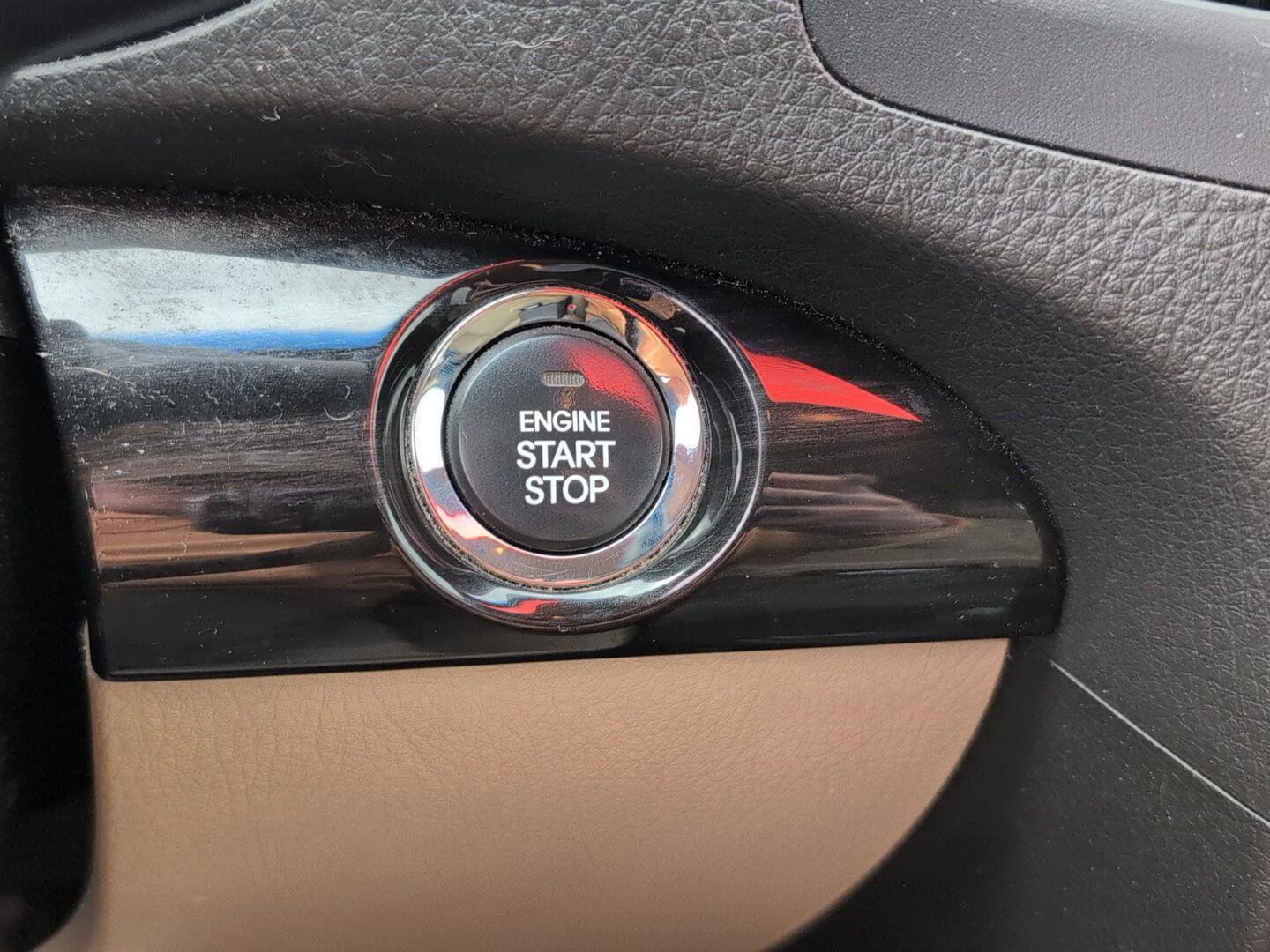 Used 2011 Kia Sorento EX image 26