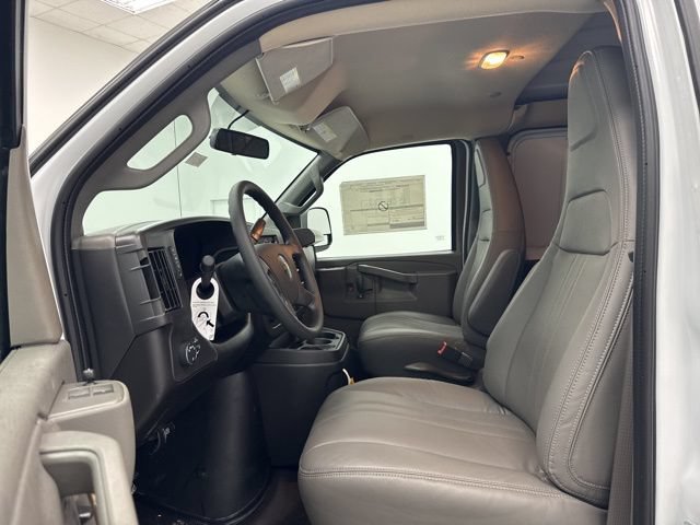 New 2026 Chevrolet Express 3500 Extended w/ Driver Convenience Package RWD image 21