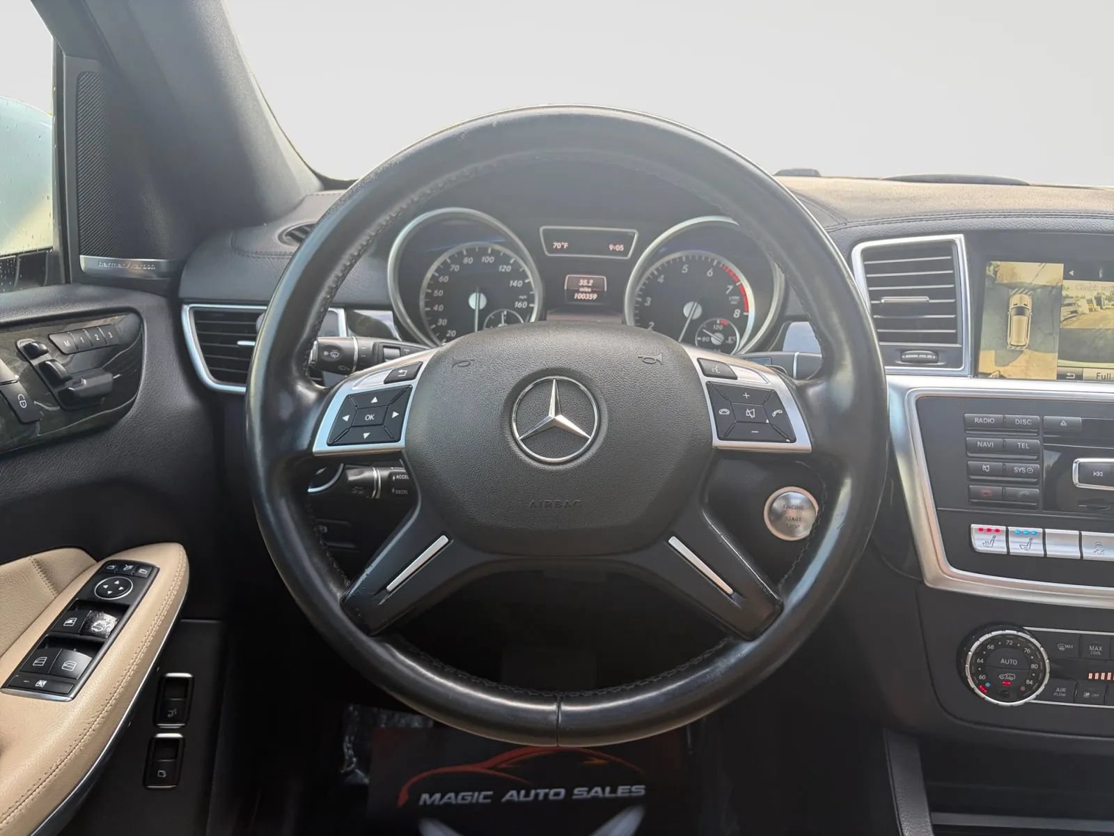 Used 2016 Mercedes-Benz GL 550 4MATIC image 31