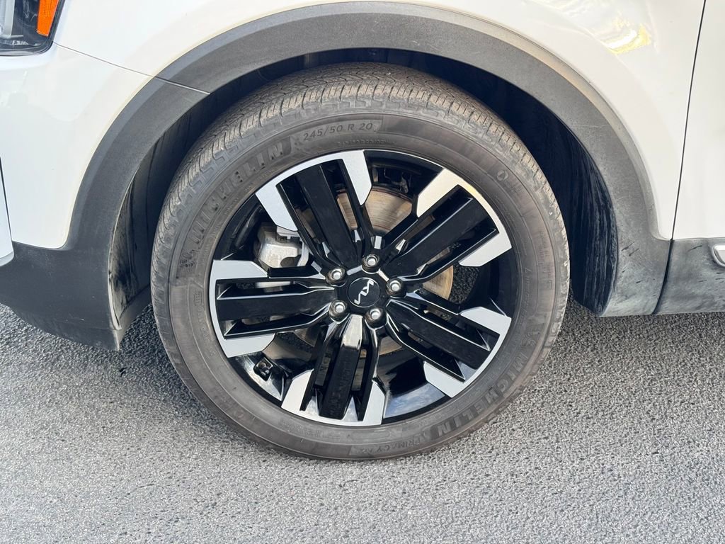 Used 2023 Kia Telluride SX Prestige image 9