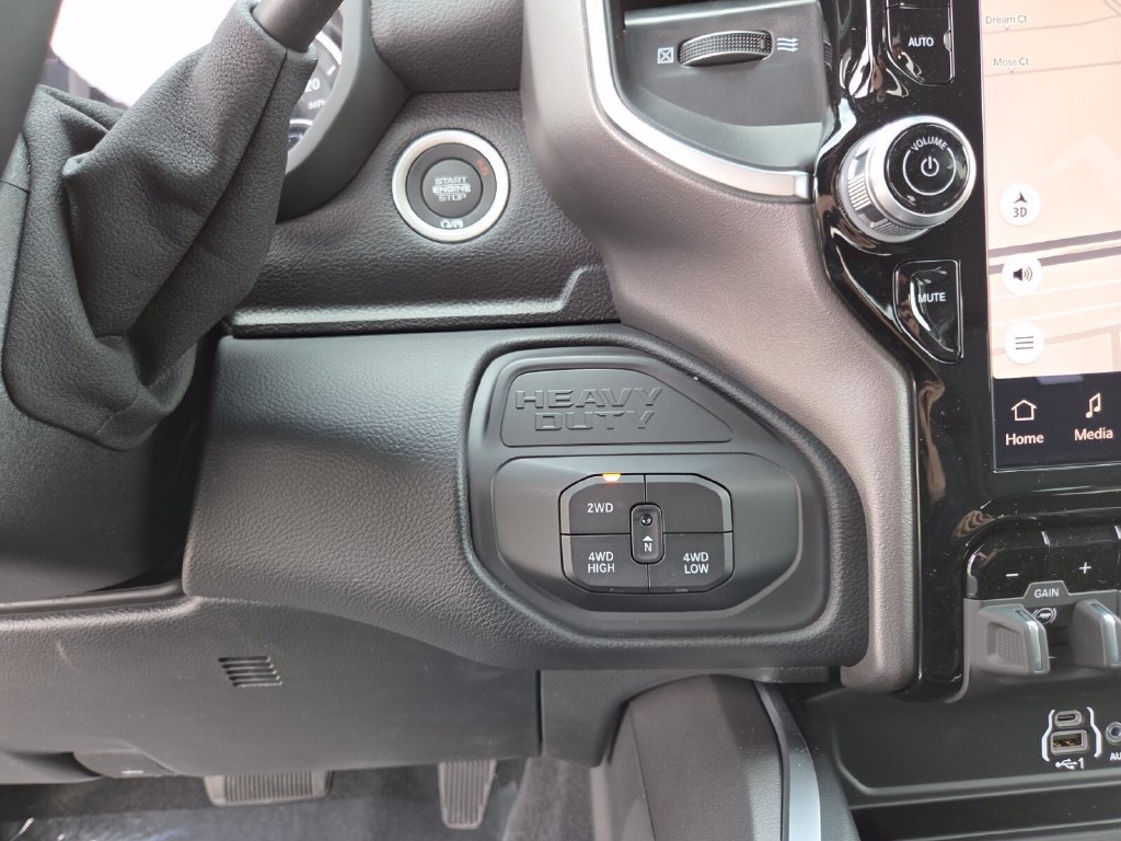 New 2026 RAM 2500 Big Horn AWD/4WD image 30