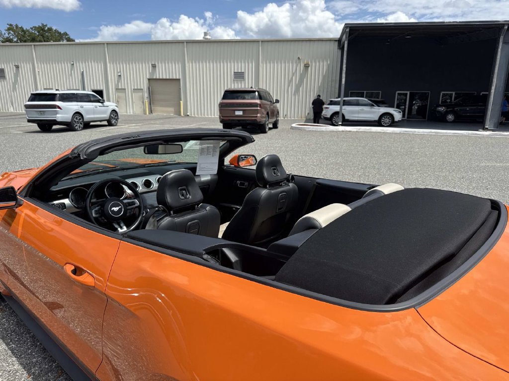 Used 2020 Ford Mustang GT Premium RWD image 12