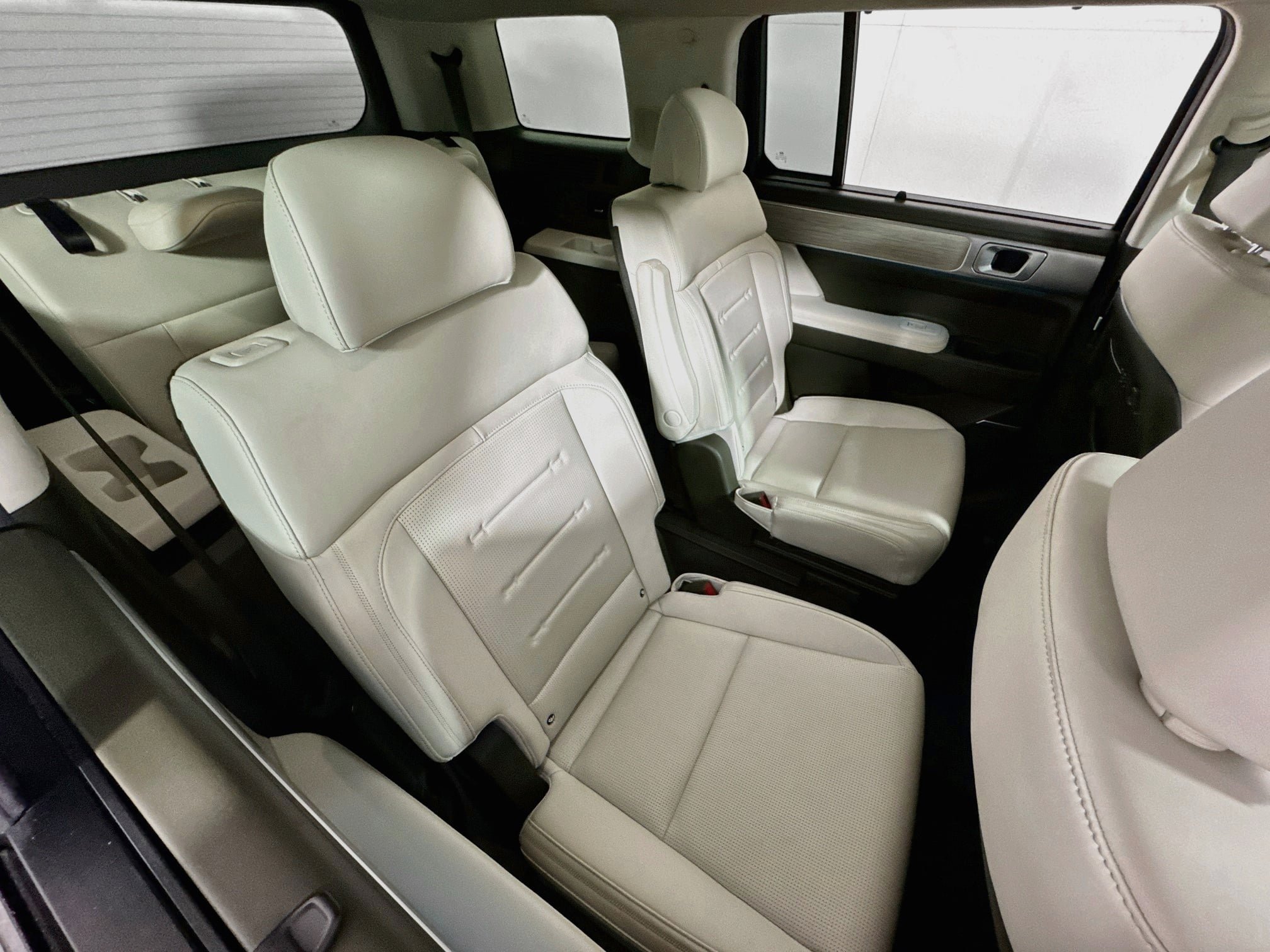 Used 2024 Hyundai Santa Fe Calligraphy AWD/4WD image 27