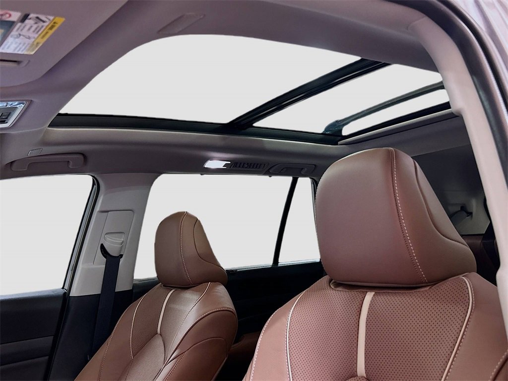 New 2026 Toyota Grand Highlander Platinum image 22