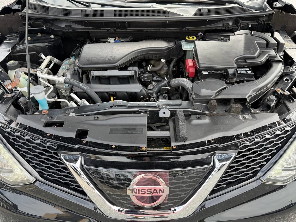 Used 2019 Nissan Rogue Sport SV w/ Technology Package AWD/4WD image 37
