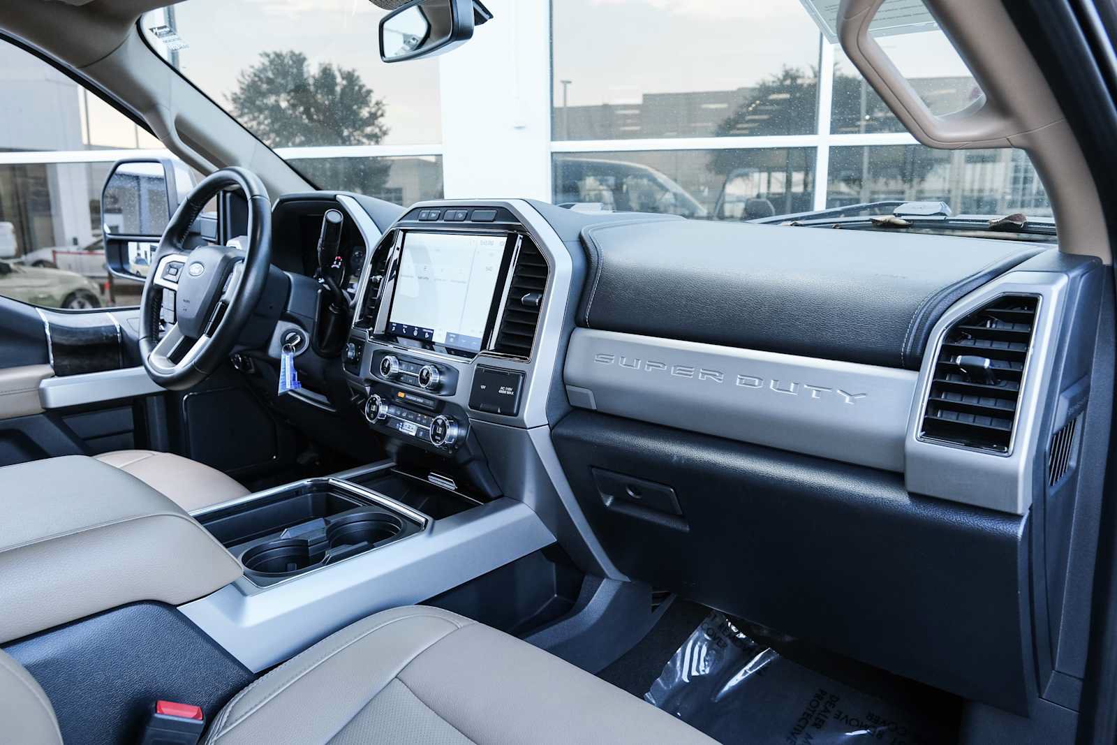 Used 2022 Ford F250 Lariat w/ Lariat Value Package AWD/4WD image 28
