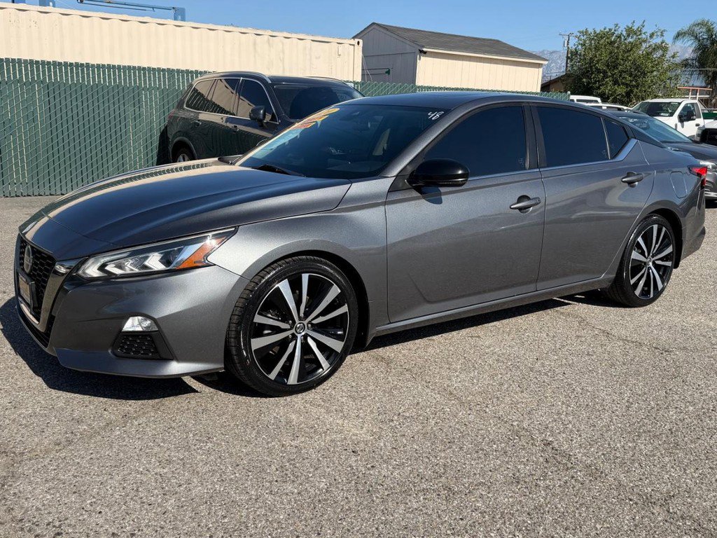 Used 2020 Nissan Altima 2.0 SR FWD image 12