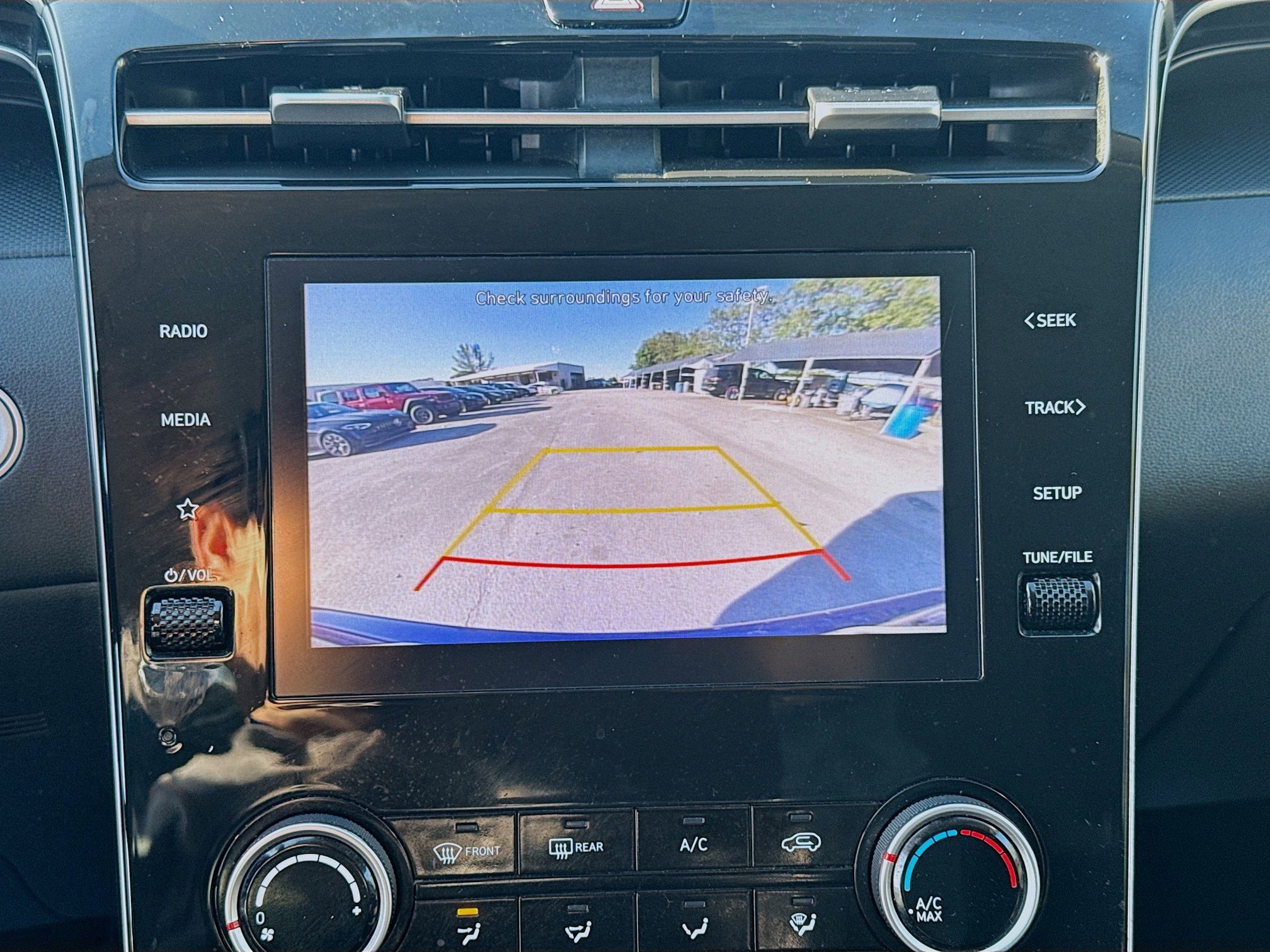 Used 2023 Hyundai Tucson SEL image 11