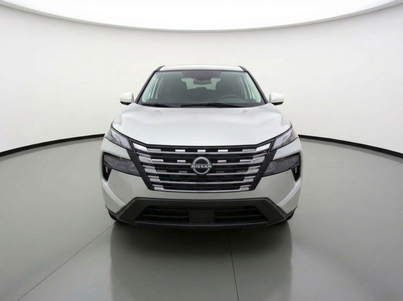 Used 2025 Nissan Rogue SV FWD image 2