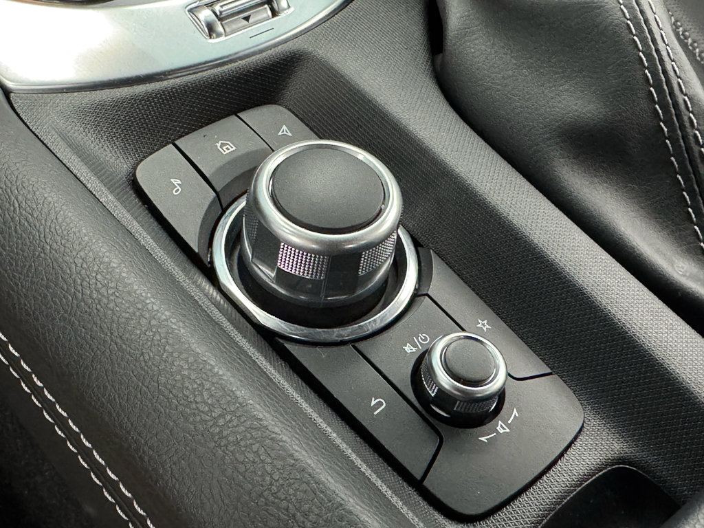 Used 2025 MAZDA MX-5 Miata RF Grand Touring image 24
