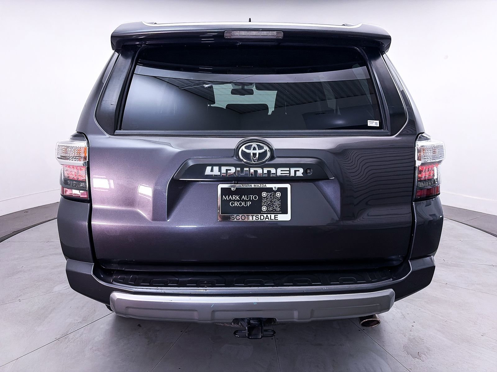 Used 2018 Toyota 4Runner TRD Off-Road Premium AWD/4WD image 10