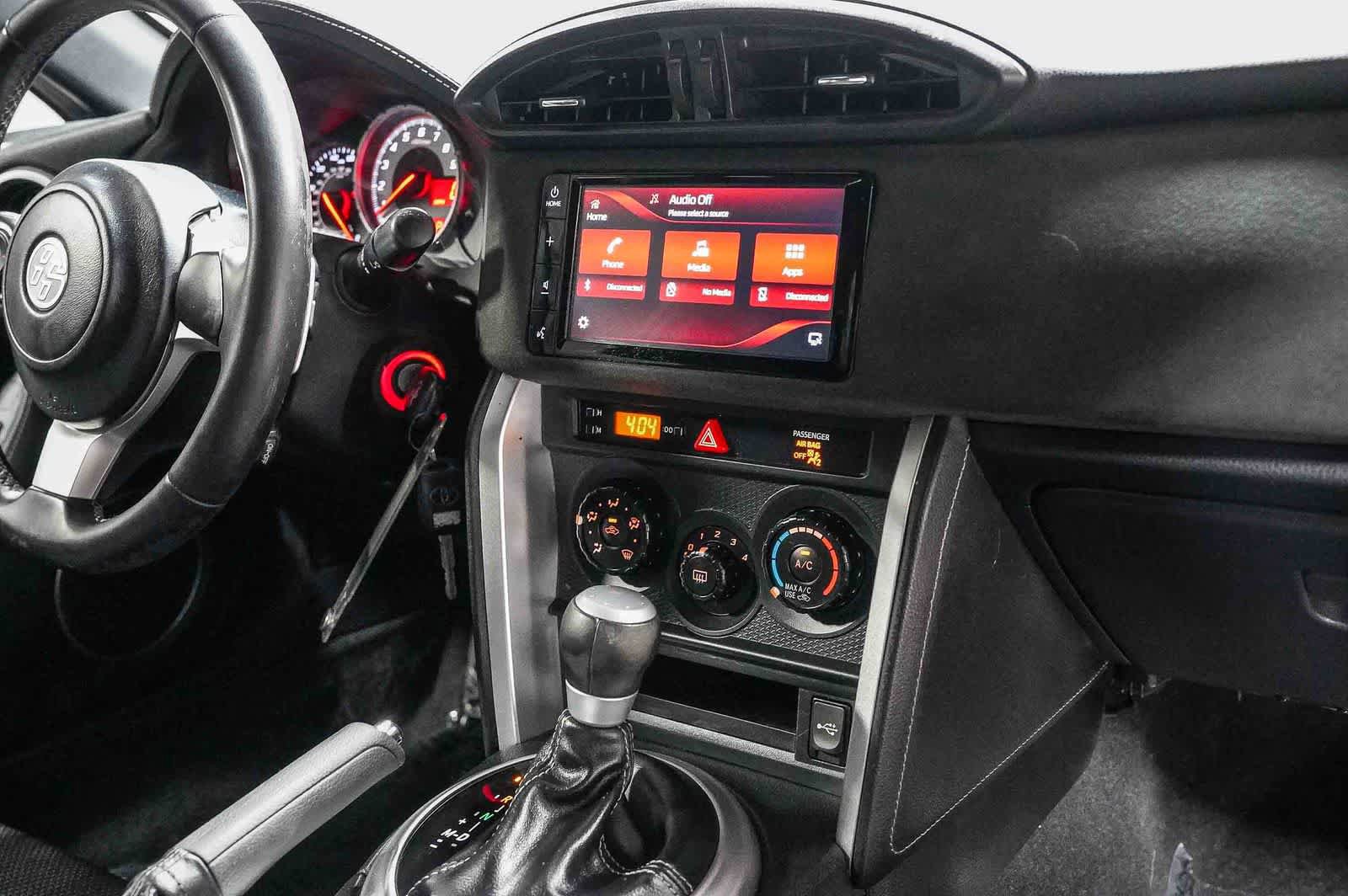 Certified 2020 Toyota 86 RWD image 13