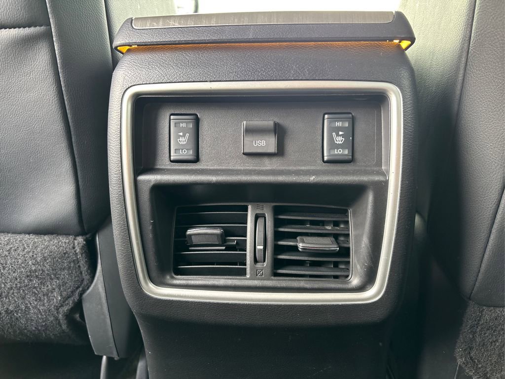 Used 2018 Nissan Murano Platinum image 30
