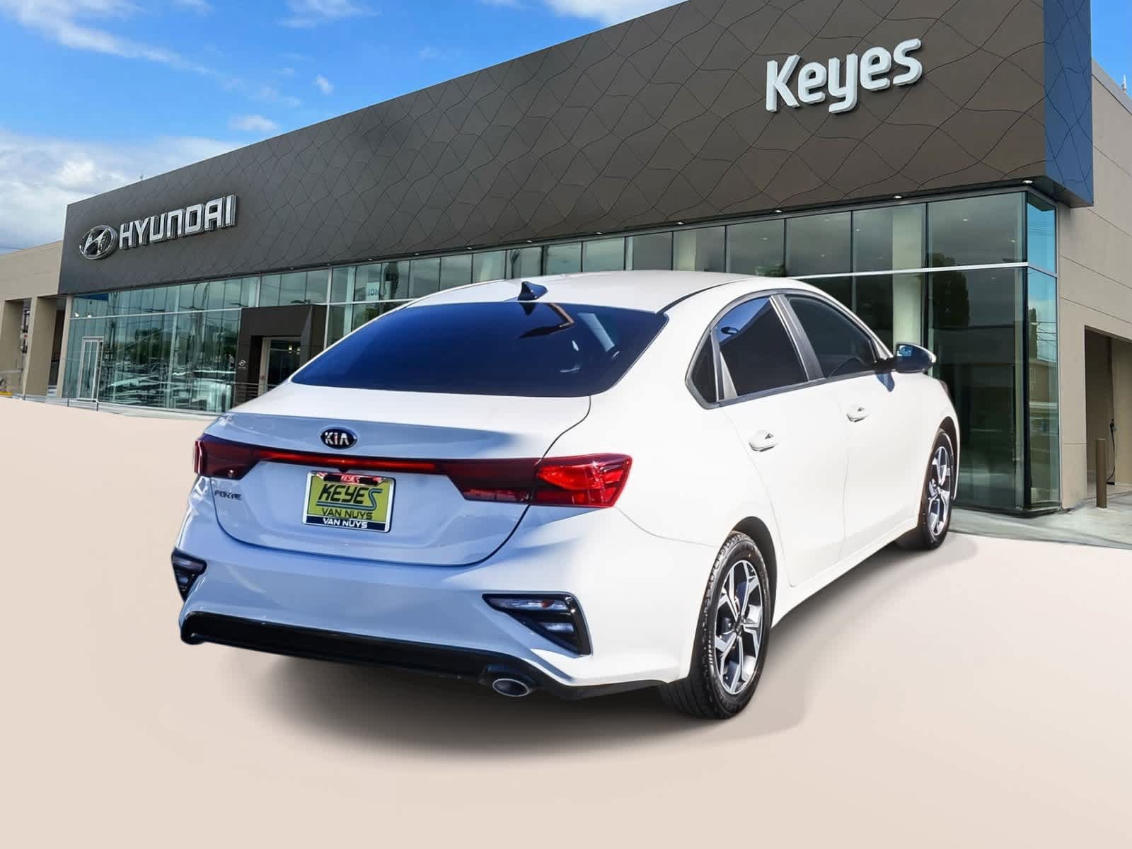 Used 2020 Kia Forte LXS FWD image 4