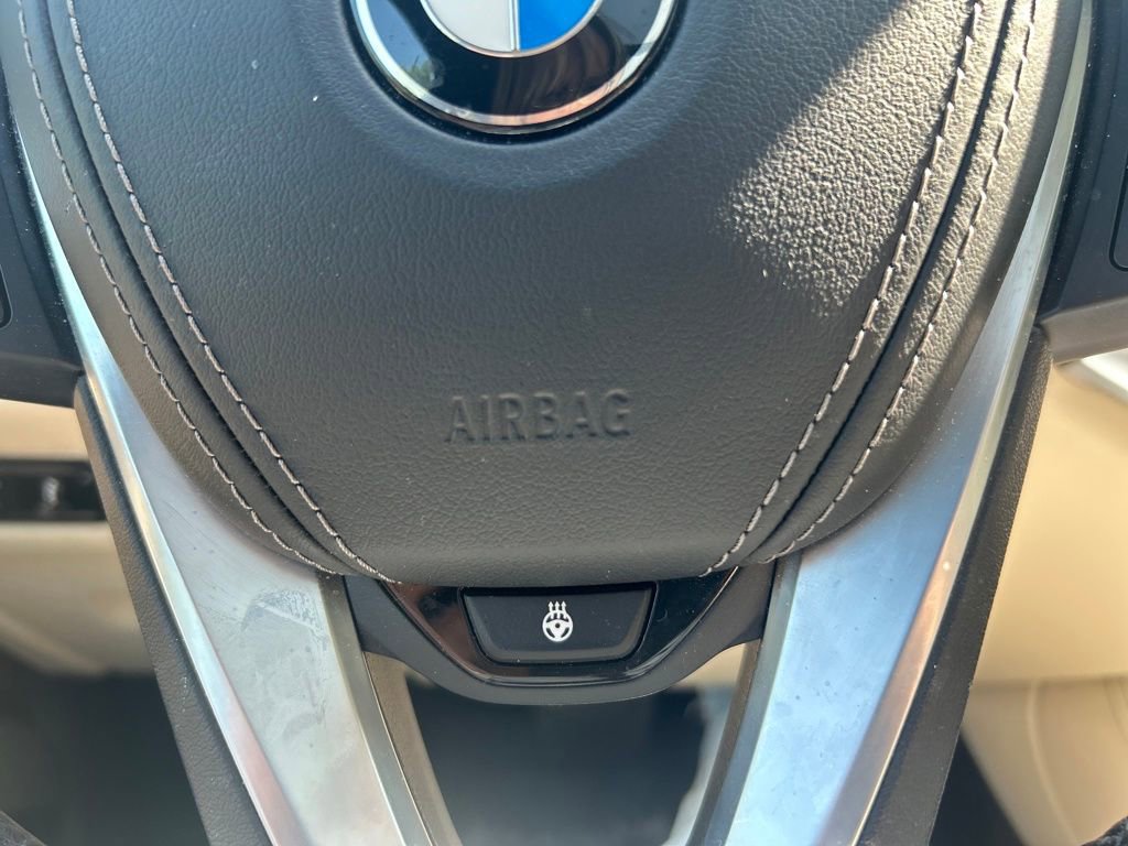 Used 2022 BMW X5 xDrive40i w/ Premium Package image 27