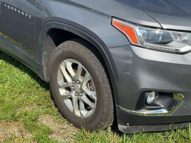 Used 2019 Chevrolet Traverse LT FWD image 10