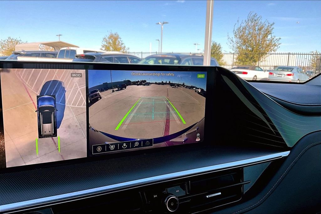 Certified 2025 INFINITI QX80 Luxe image 29