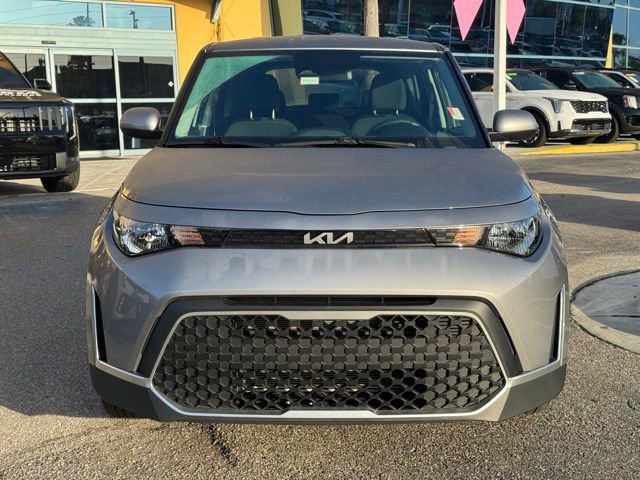 Certified 2025 Kia Soul LX image 9