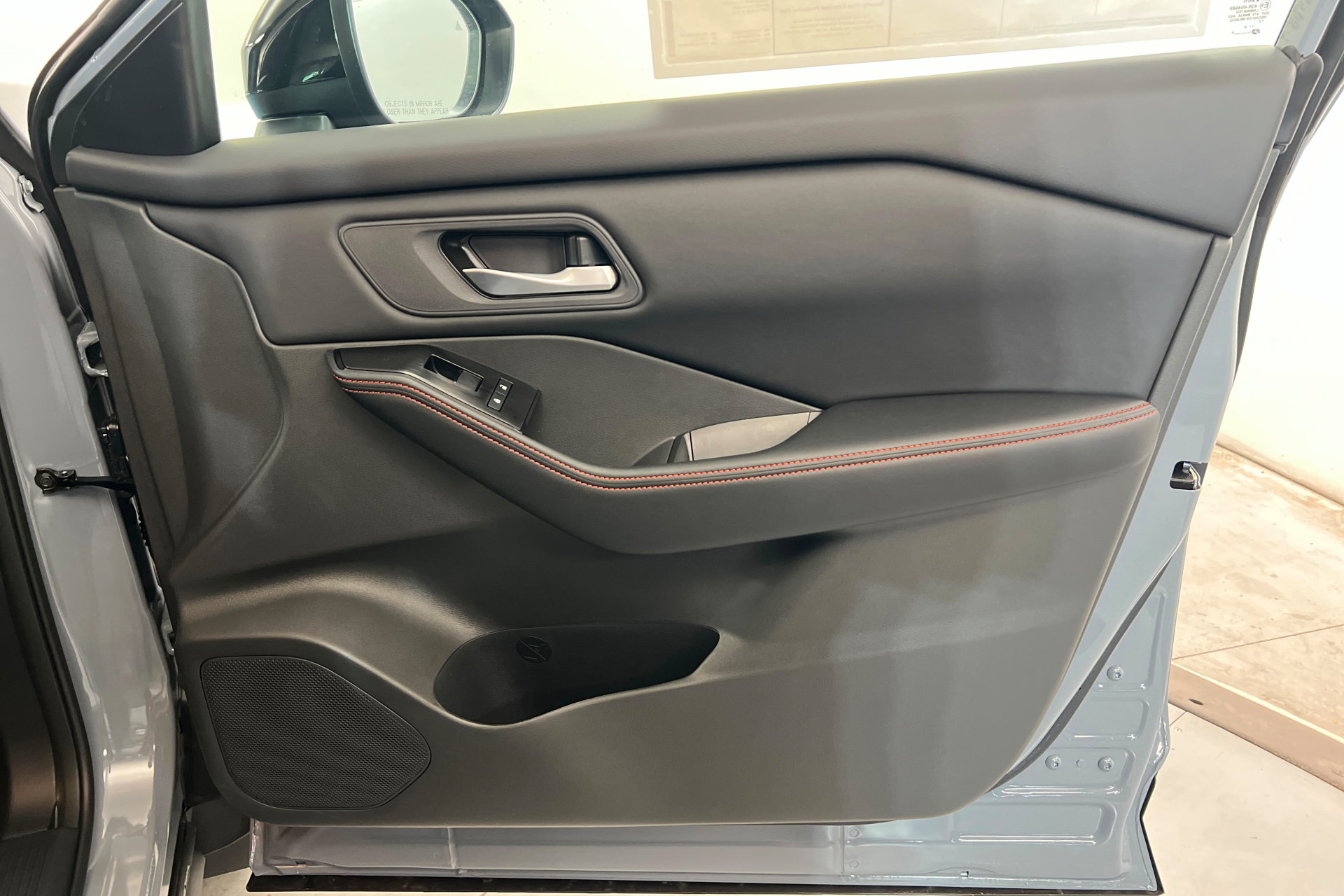 New 2026 Nissan Rogue SV w/ Rock Creek Premium Package AWD/4WD image 24