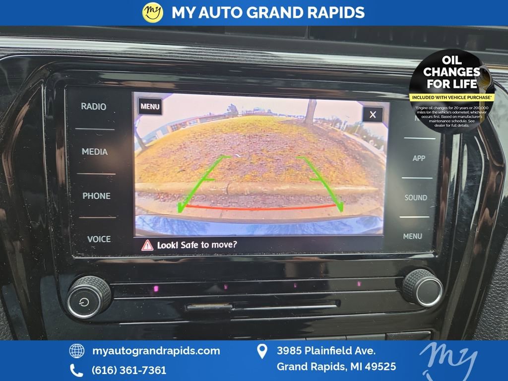 Used 2021 Volkswagen Passat 2.0T R-Line image 21