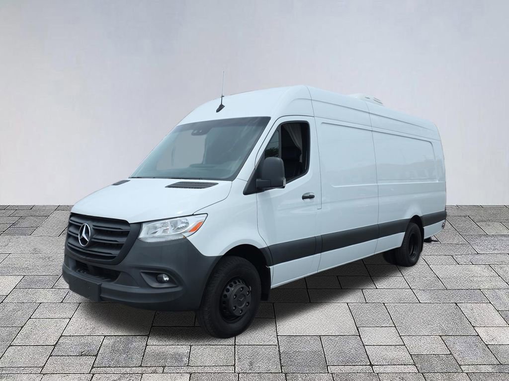Used 2020 Mercedes-Benz Sprinter 3500 image 3