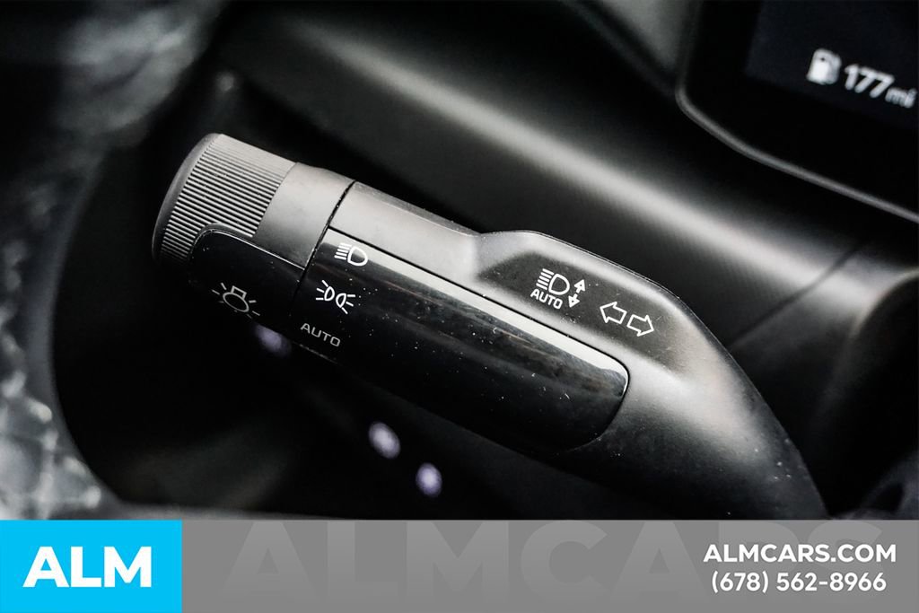 Used 2025 Kia K4 EX image 27