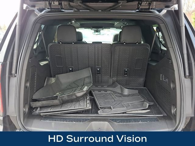 Used 2024 Chevrolet Suburban High Country AWD/4WD image 44