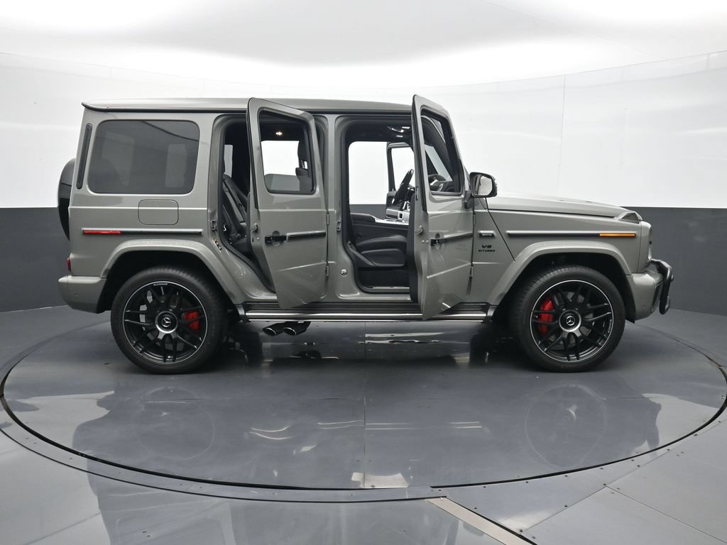 Used 2027 Mercedes-Benz G 63 AMG 4MATIC image 32