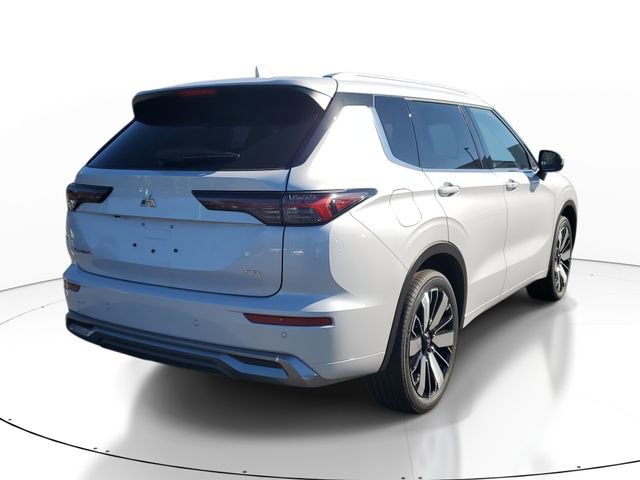 New 2026 Mitsubishi Outlander SEL FWD image 7