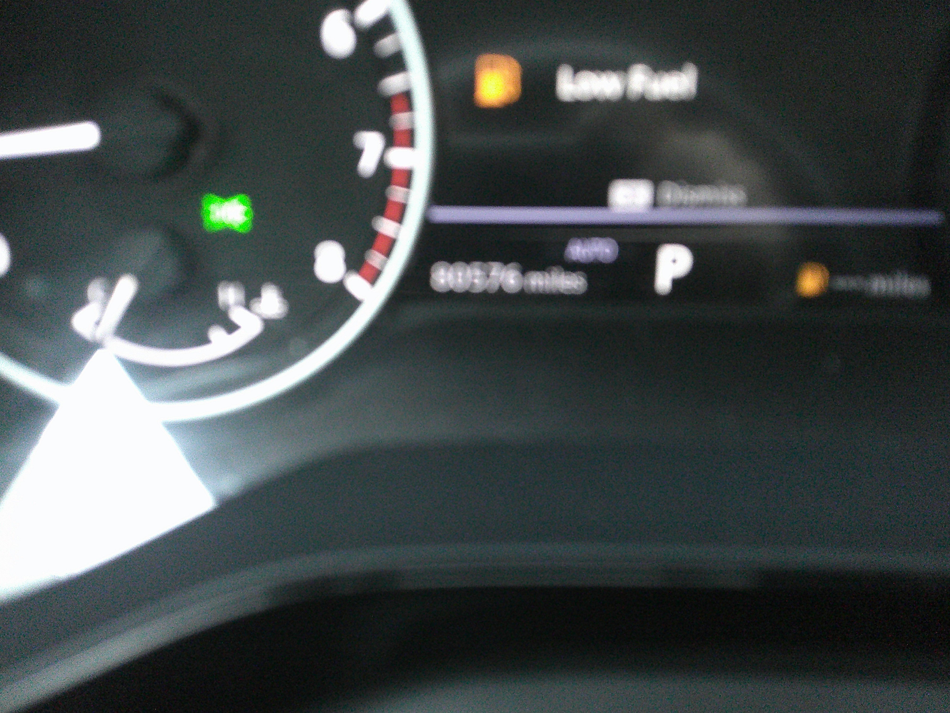 Used 2022 Nissan Pathfinder SL w/ SL Black Package image 24