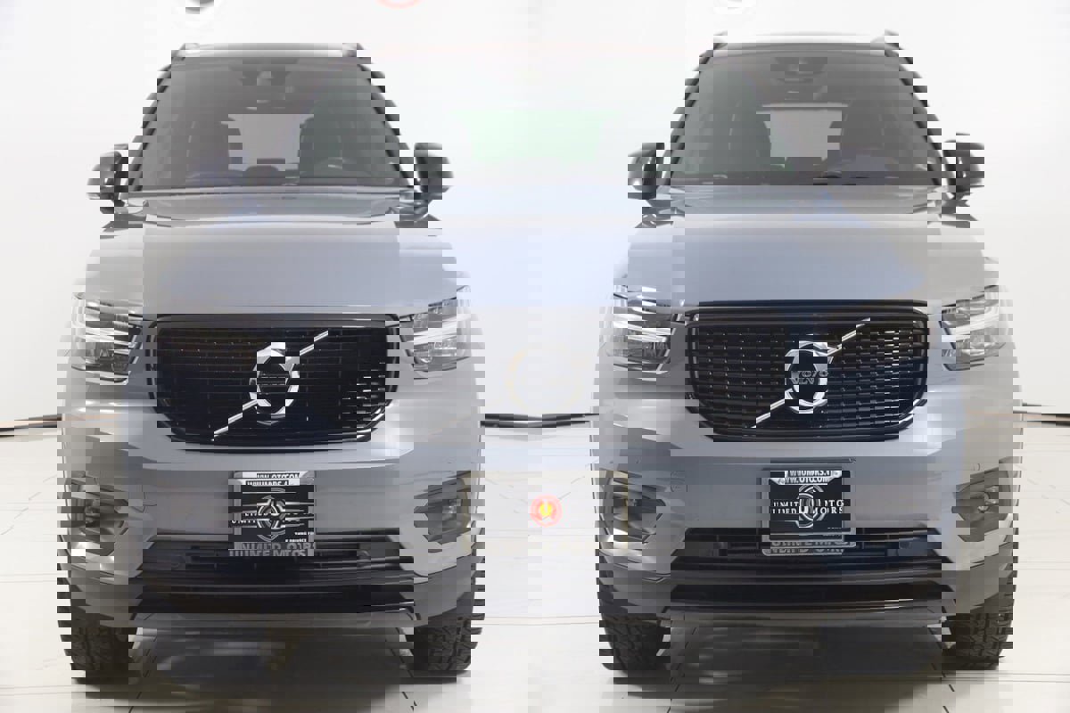 Used 2020 Volvo XC40 T5 R-Design image 51