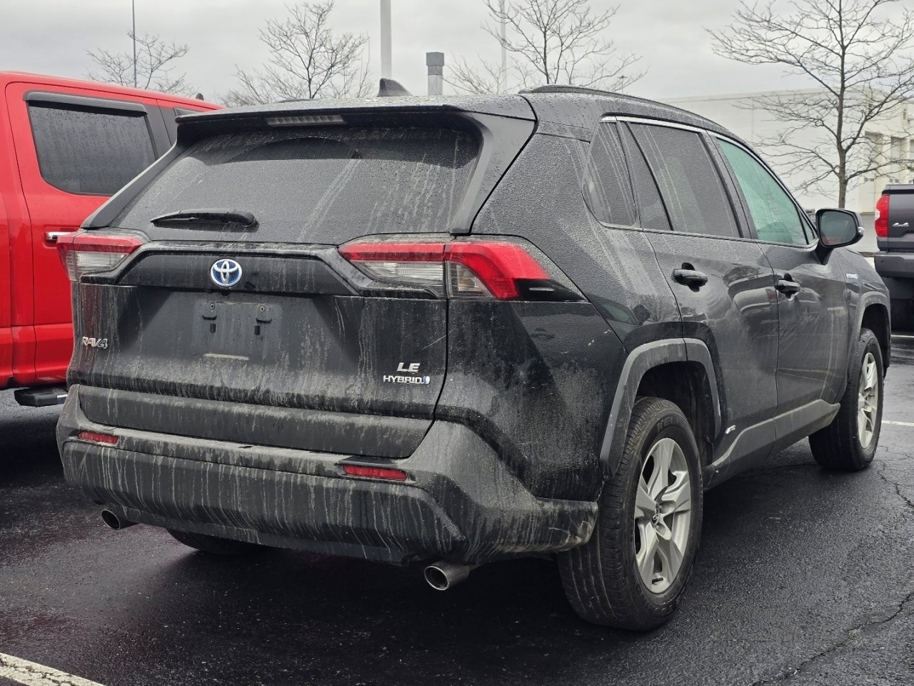 Used 2019 Toyota RAV4 LE image 7