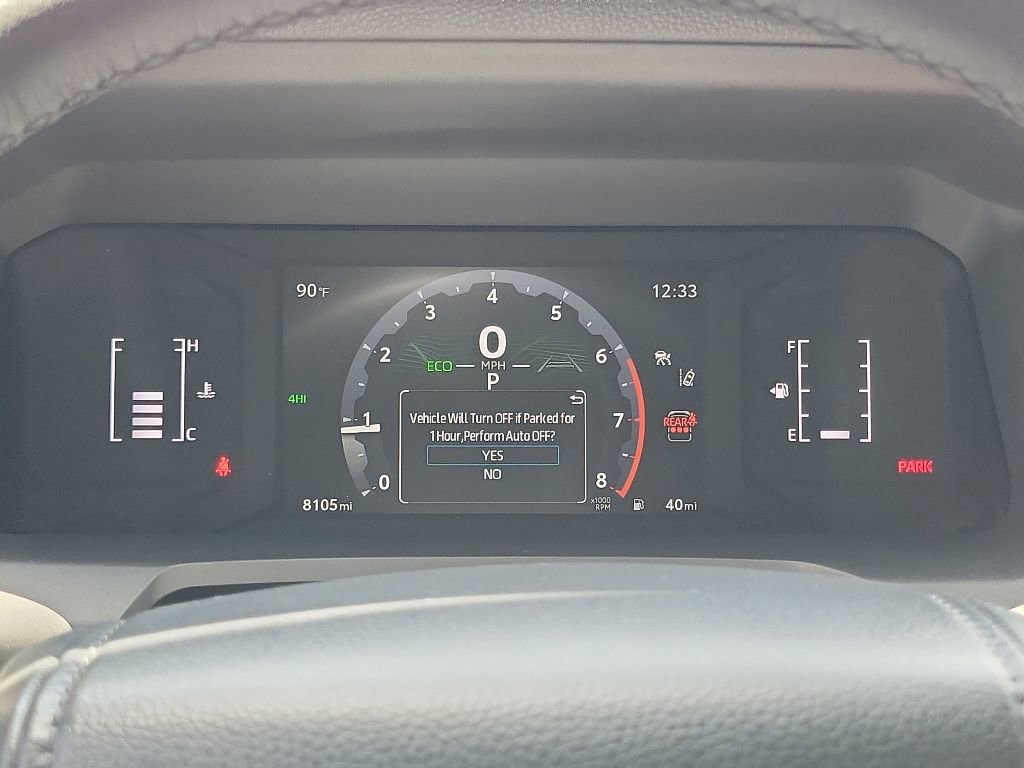 Used 2025 Toyota 4Runner SR5 AWD/4WD image 17