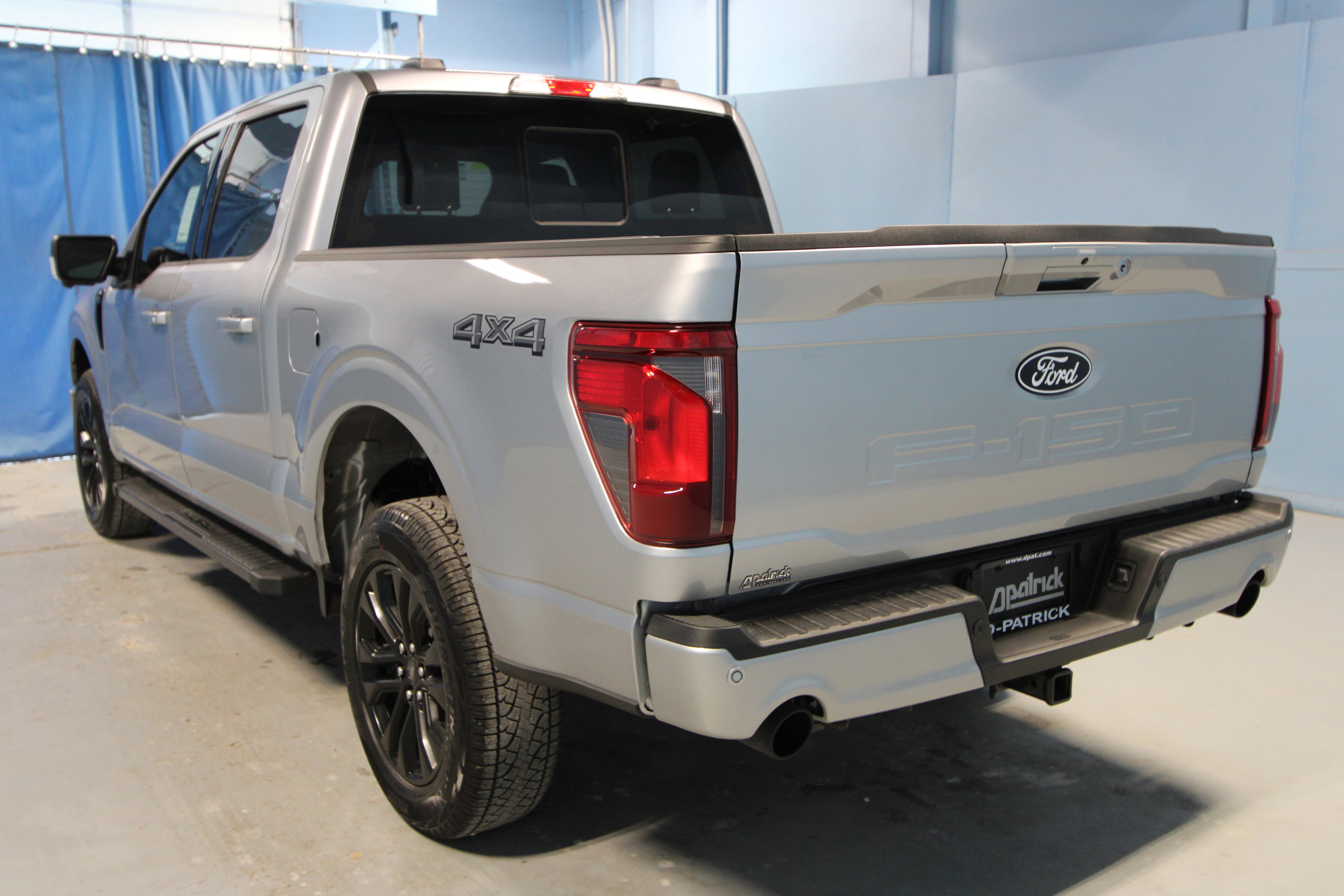 New 2025 Ford F150 XLT w/ Equipment Group 303A High image 31