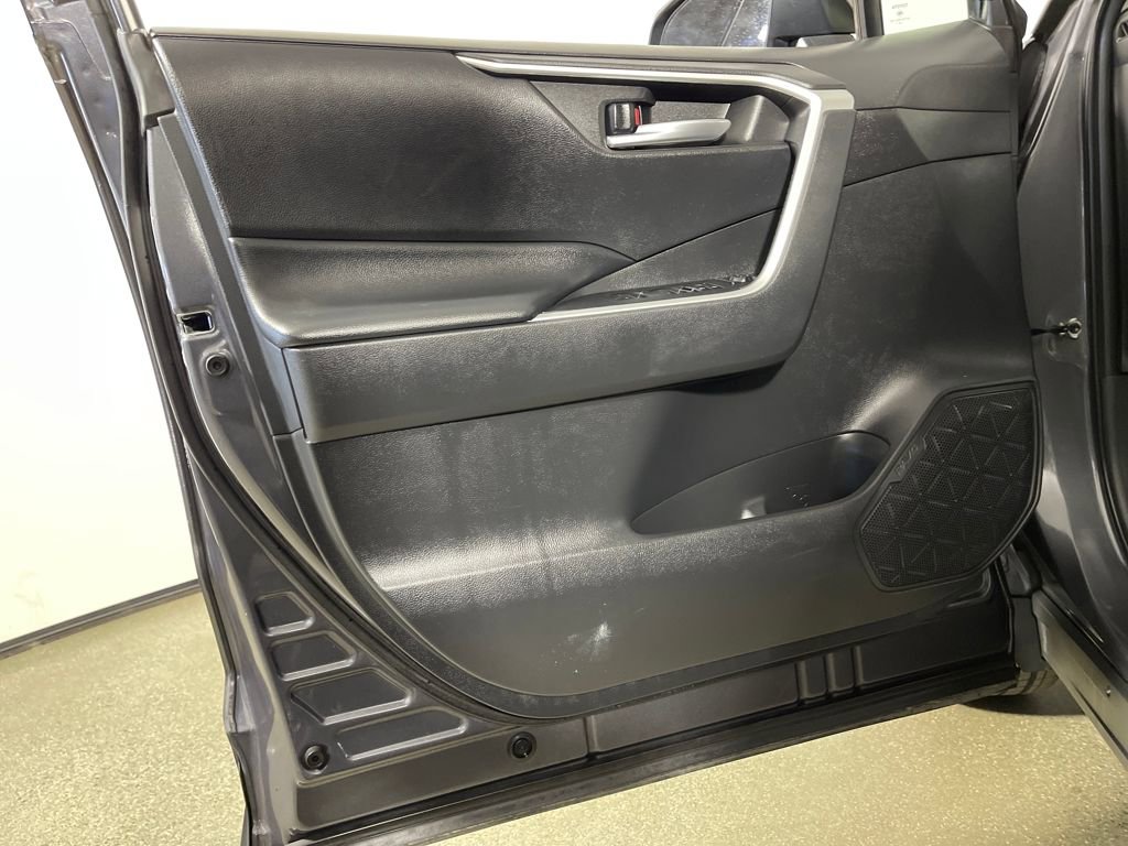 Certified 2023 Toyota RAV4 XLE image 17