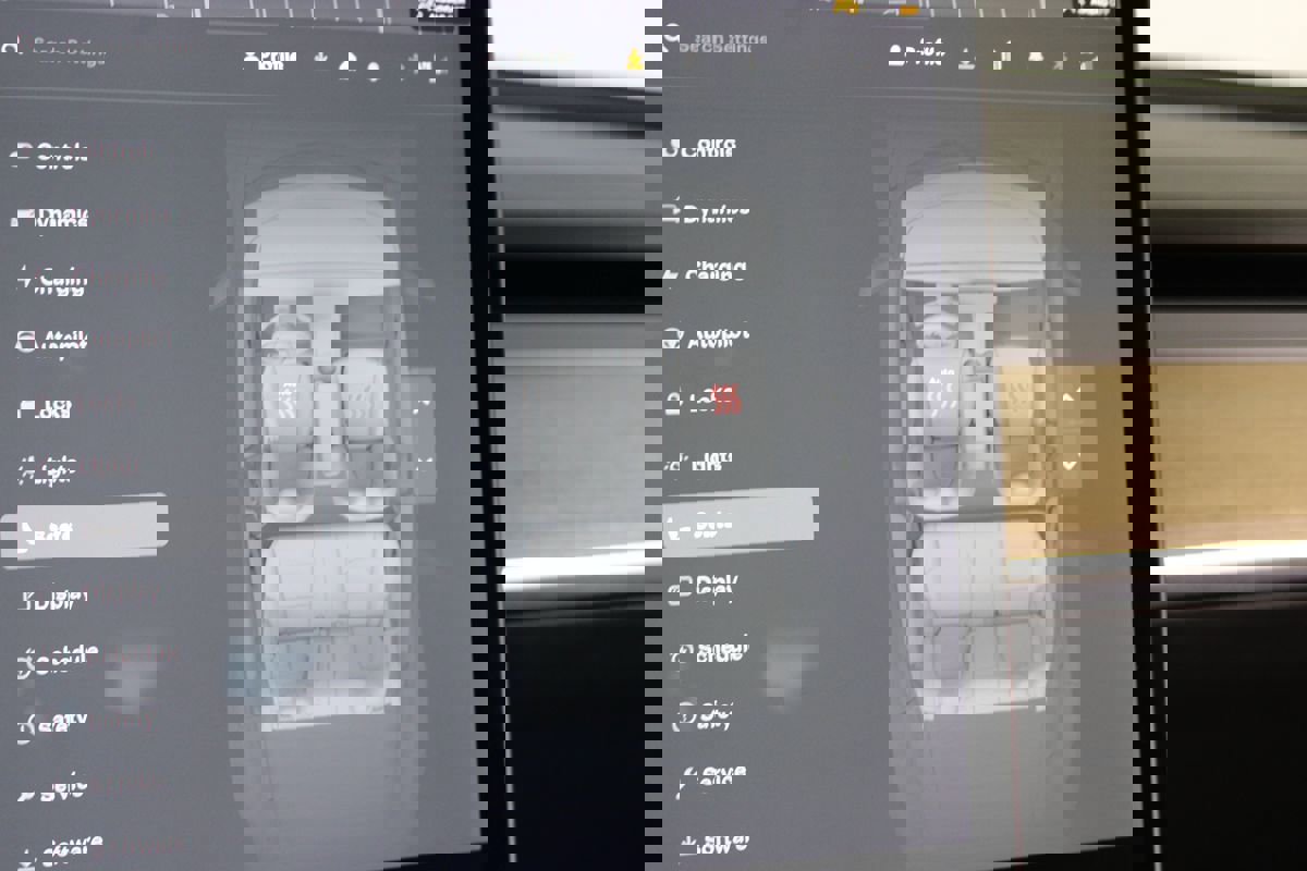 Used 2021 Tesla Model 3 Standard Range Plus image 15